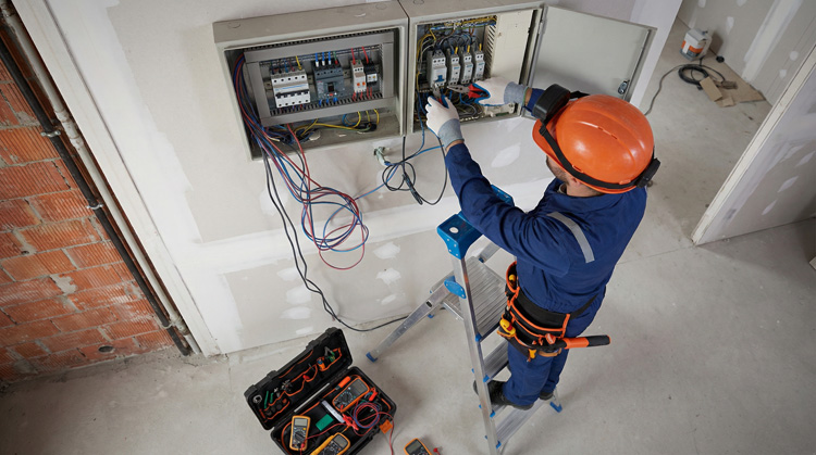 Travaux d'électricité